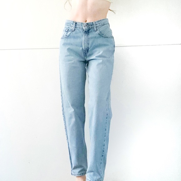 Levi’s • Vintage Silver Tab High Rise Jeans - Picture 3 of 8